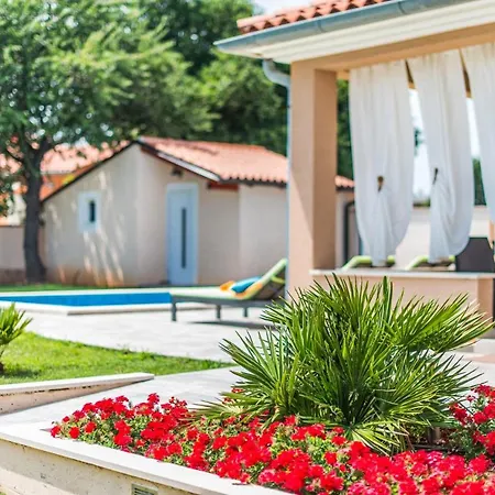 Villa Amalee By *